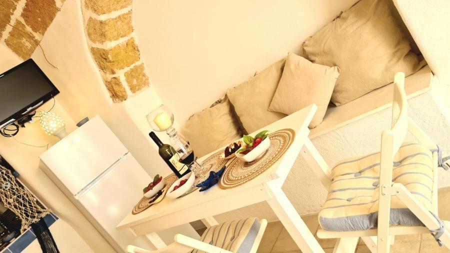 Mediterraneo House- Casa Nel Centro Storico Holiday home Matino
